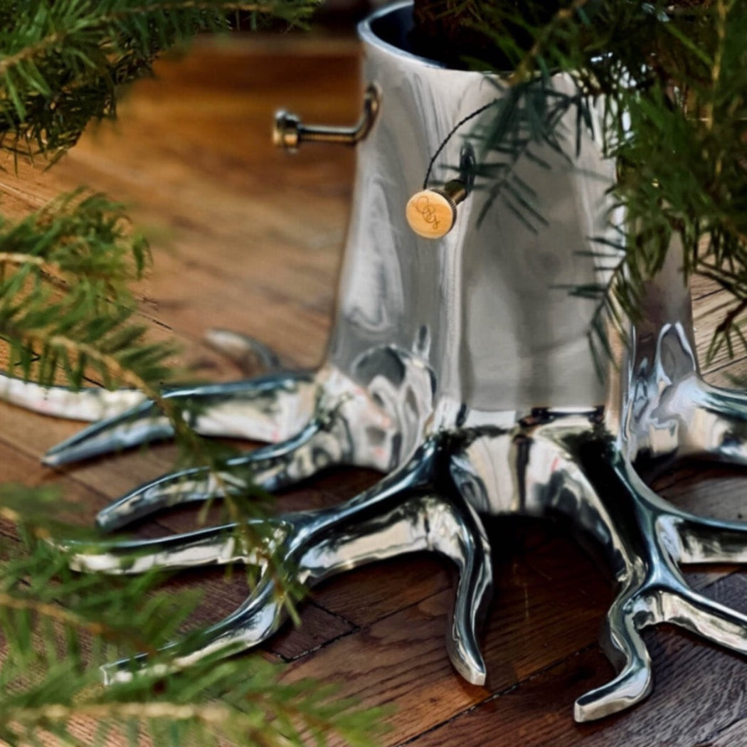 christmas tree stand “the root”